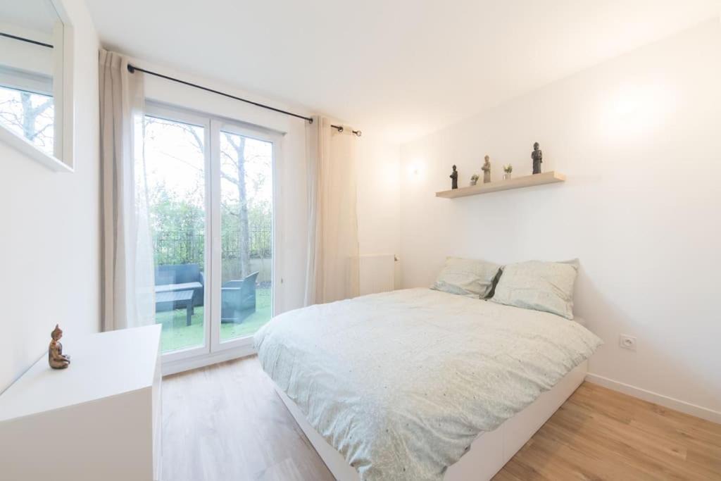 Photo of Bedroom in Bussy-Saint-Georges