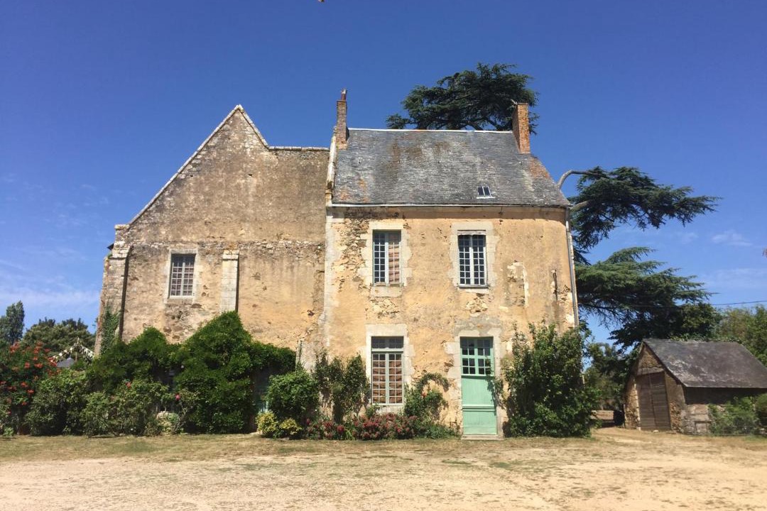 Photo of Buildings in Rouez