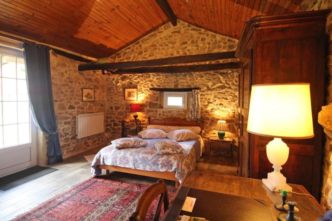 Photo of Bedroom in Cheronnac