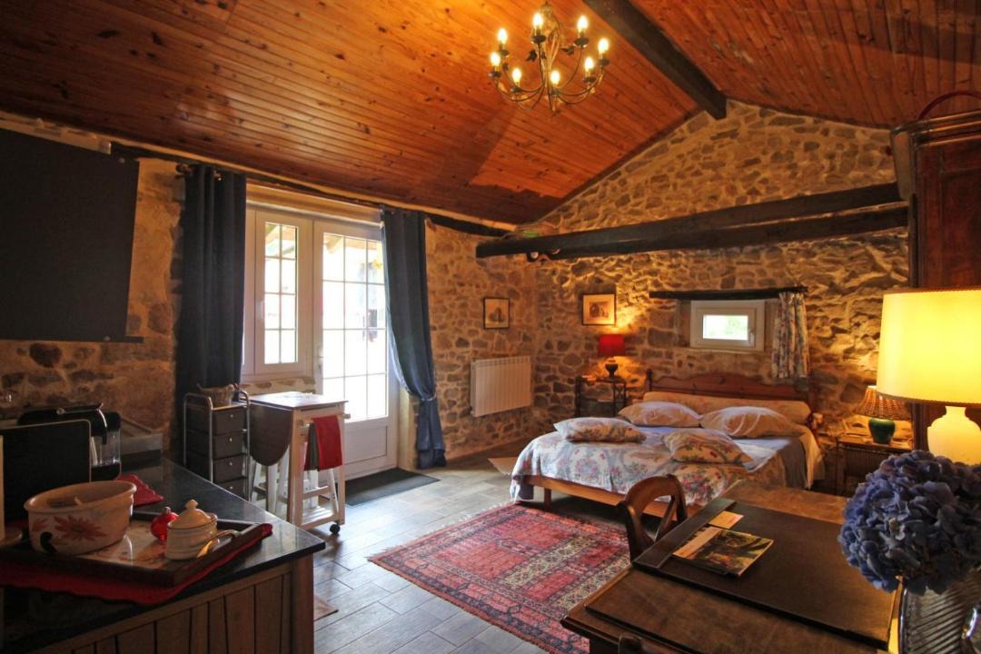 Photo of Livingroom in Cheronnac
