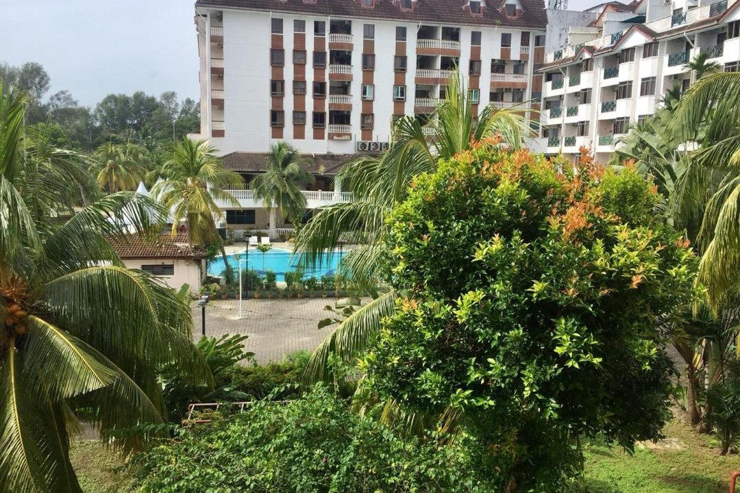 Photo of Buildings in Si Rusa