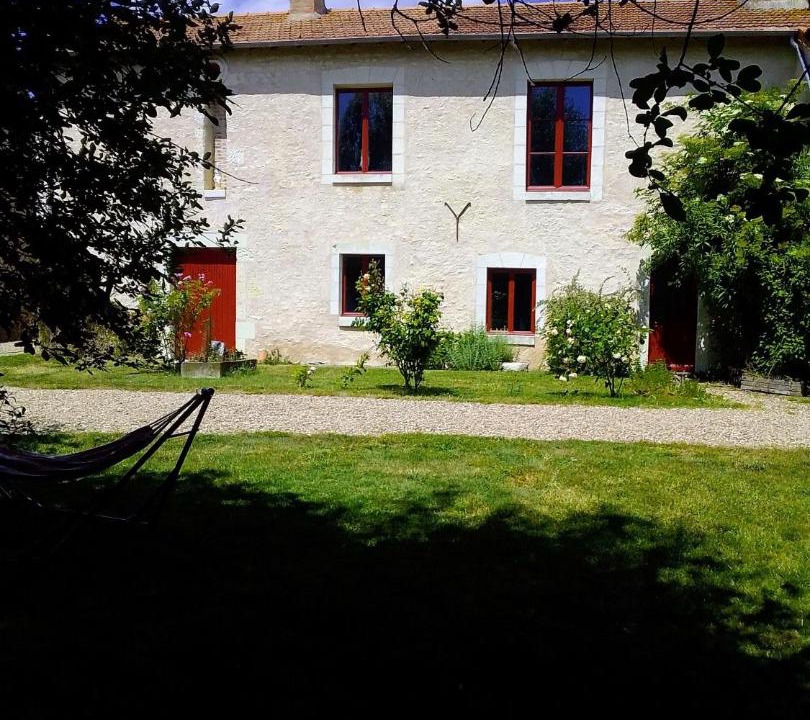Photo of Buildings in Braye-Sous-Faye