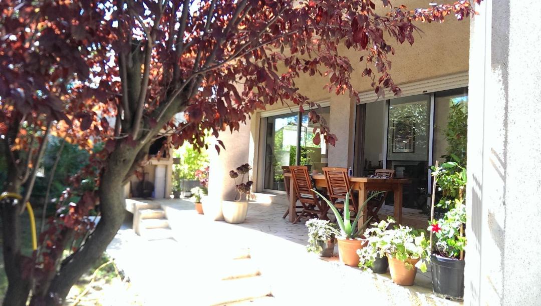 Photo of Buildings in Juvignac