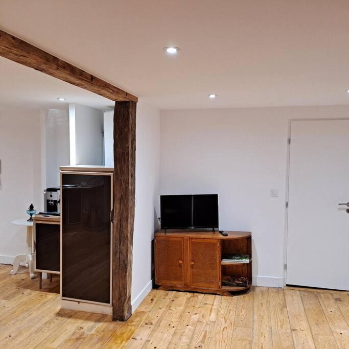 Photo of Livingroom in Ornans