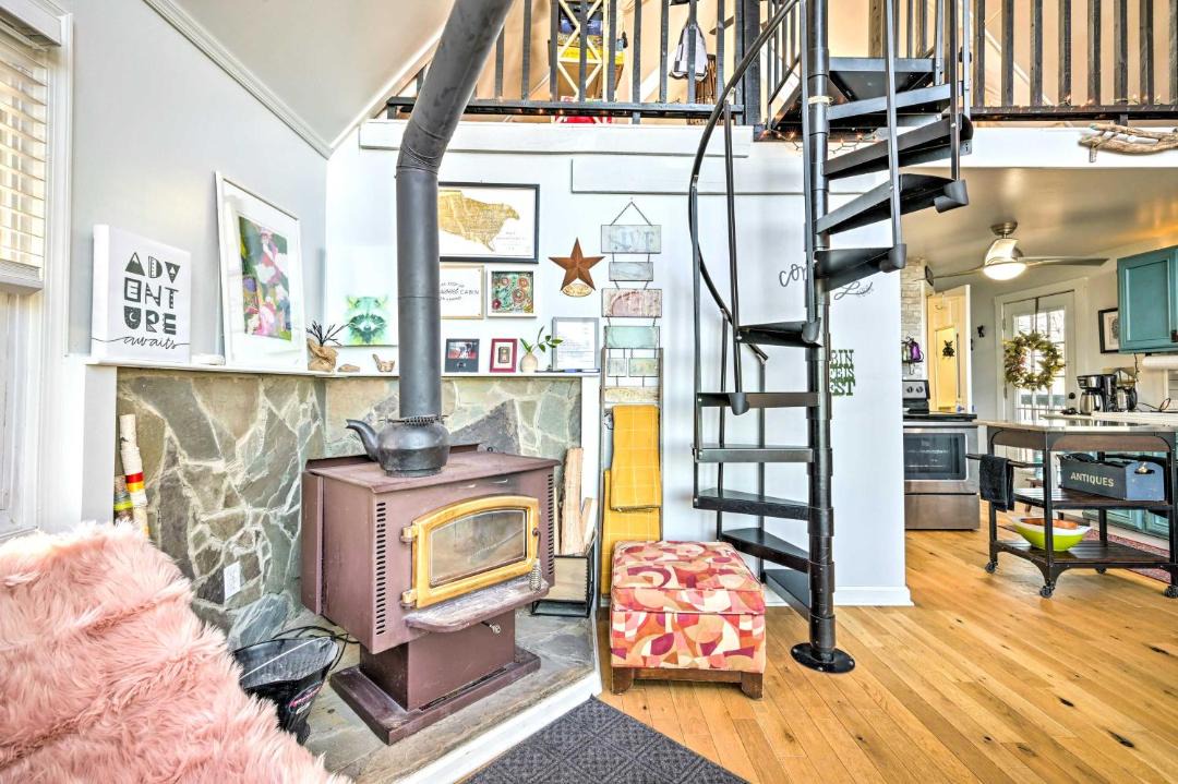 Photo of Livingroom in Great Cacapon