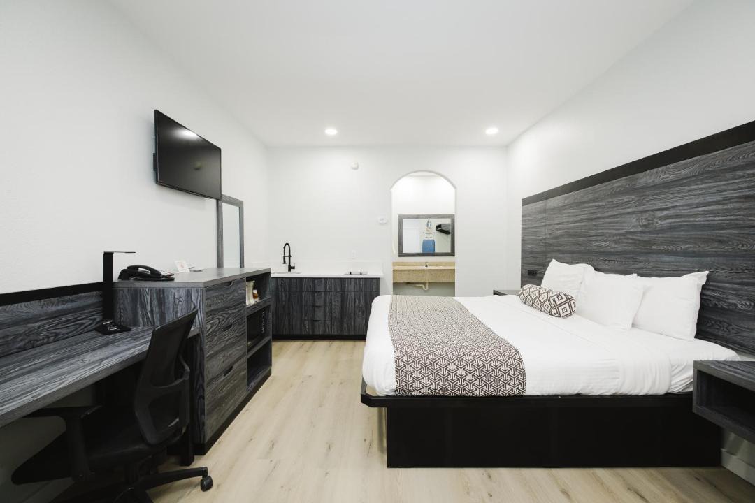 Photo of Bedroom in Deer Park