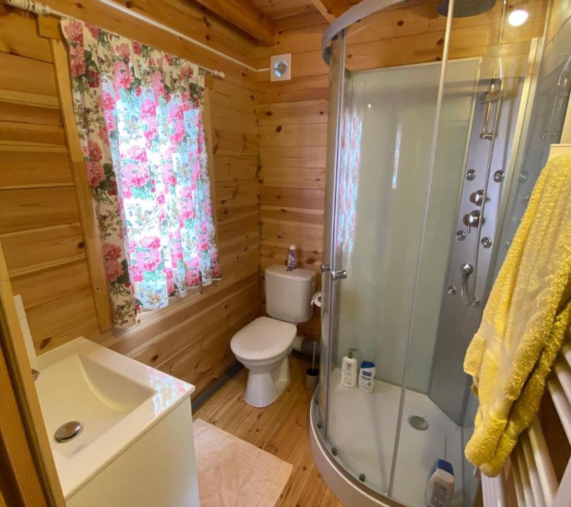 Photo of Bathroom in Connigis