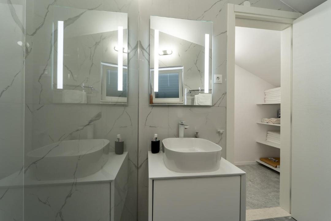 Photo of Bathroom in Sumartin
