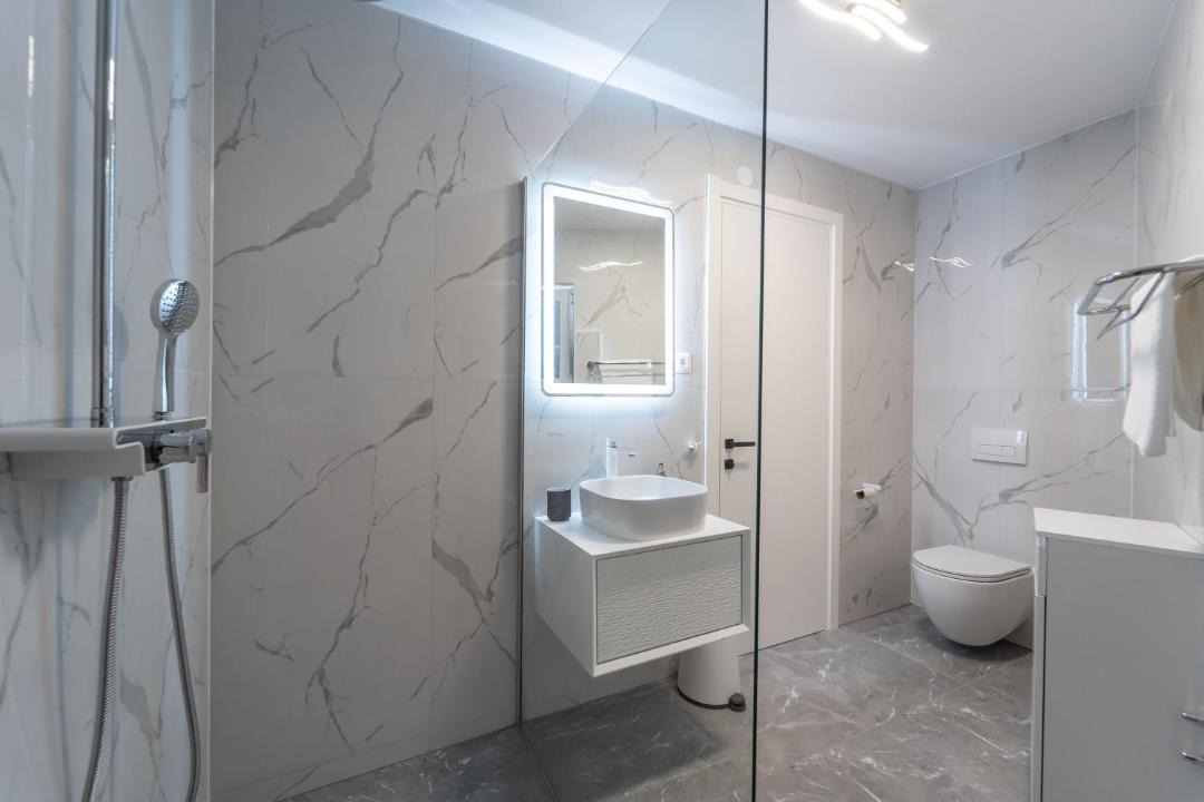 Photo of Bathroom in Sumartin