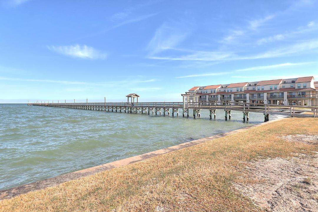 Photo of Others in Harbor Oaks
