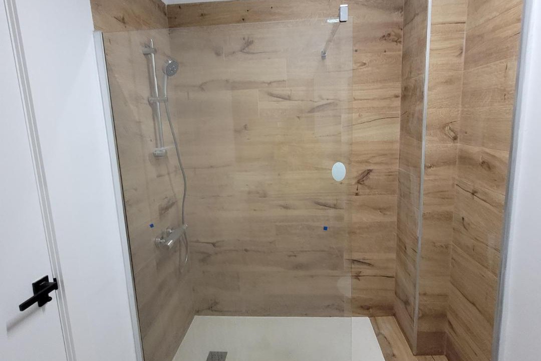 Photo of Bathroom in Ponts