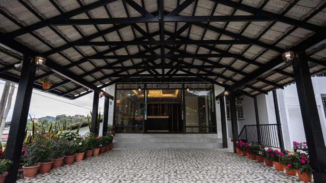 Photo of Buildings in Brinchang