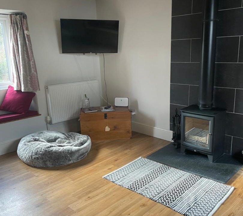 Photo of Livingroom in Ozleworth