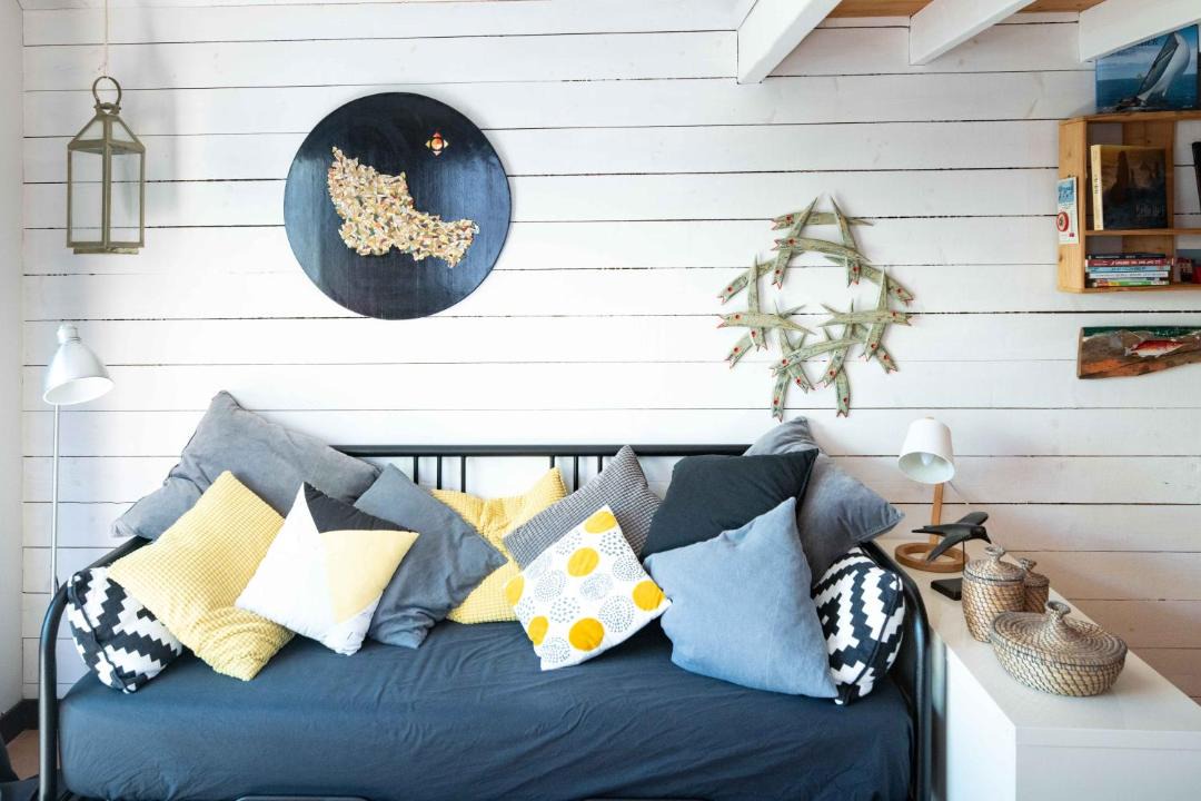 Photo of Others in Le Palais