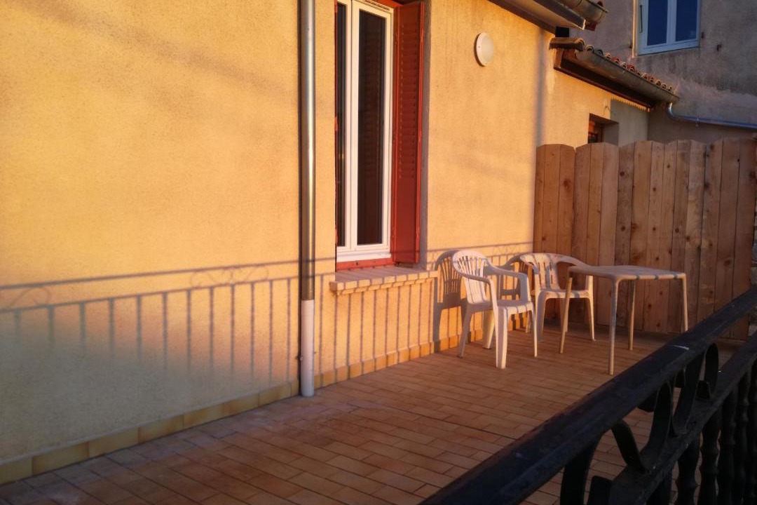 Photo of Buildings in Le Teil