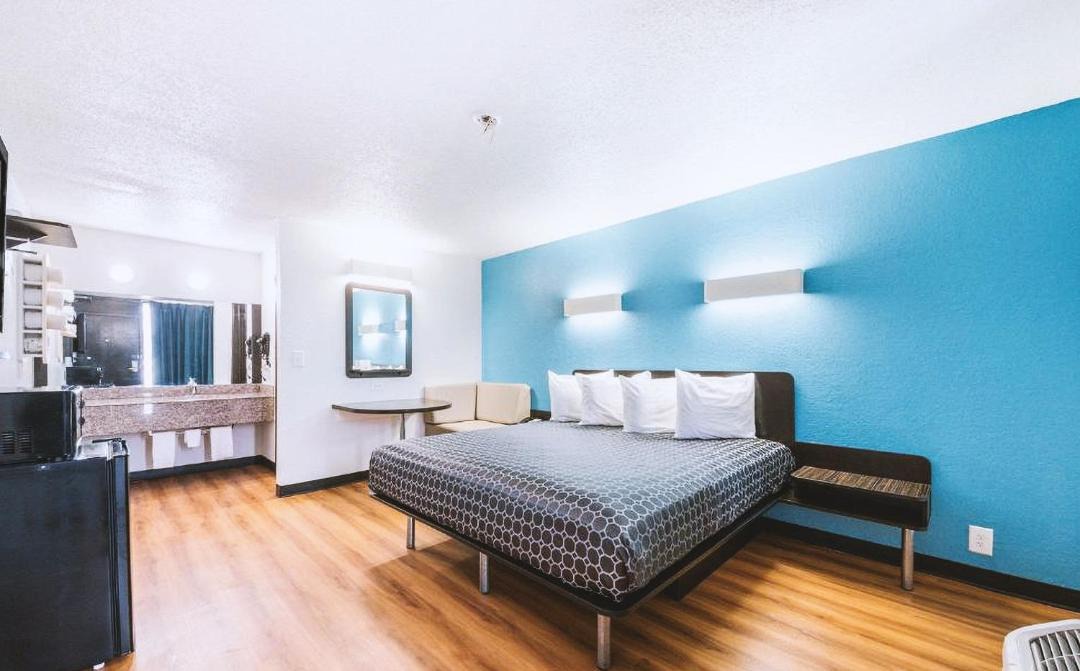 Photo of Others in Beeville