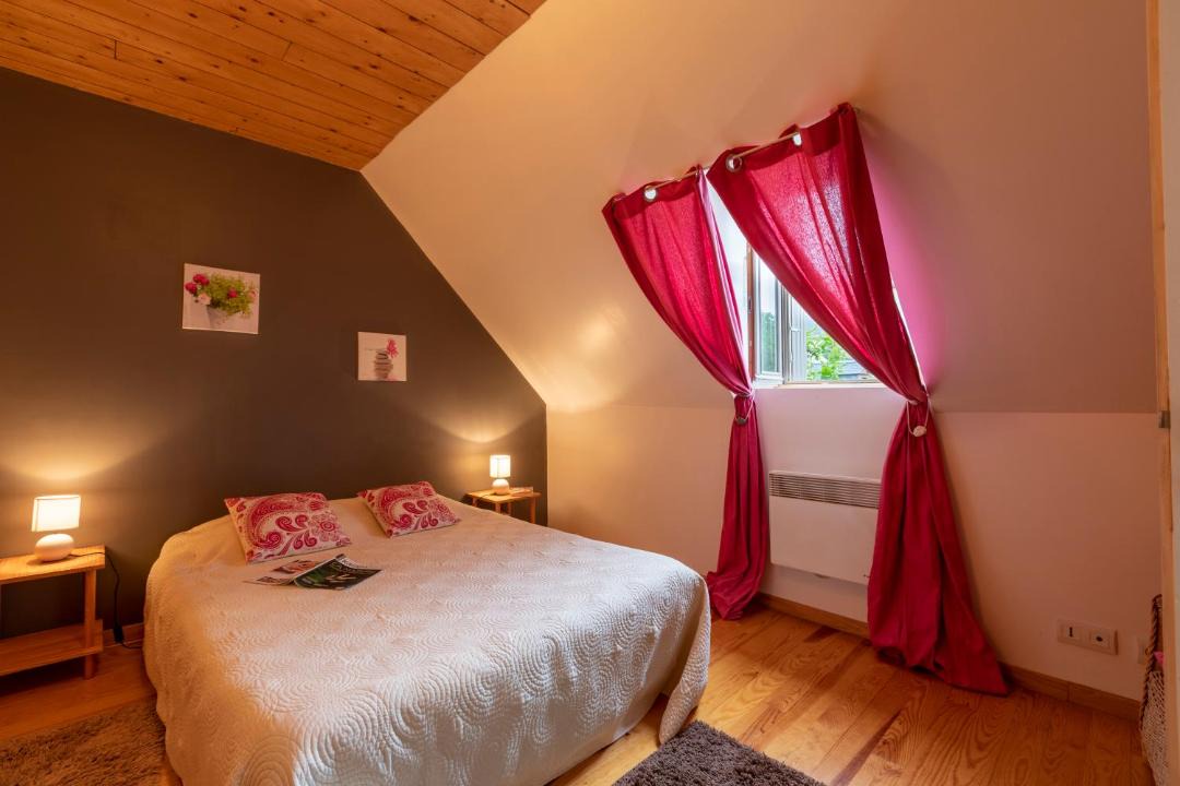 Photo of Bedroom in Arras-en-Lavedan