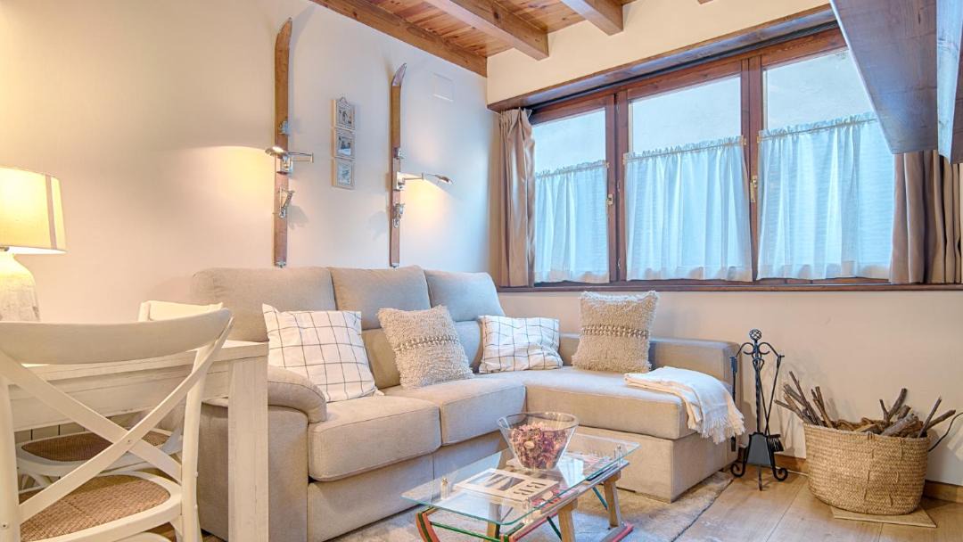 Photo of Livingroom in Les