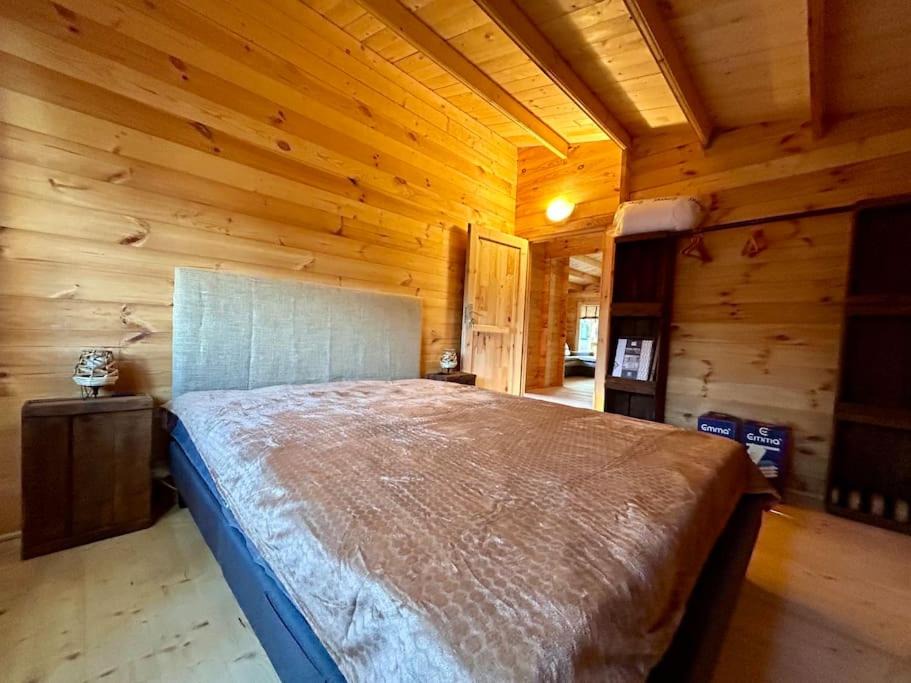 Photo of Bedroom in Bessan