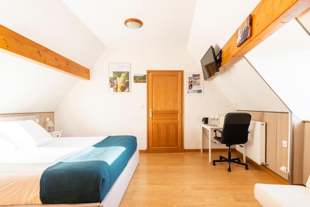 Photo of Bedroom in Corpeau