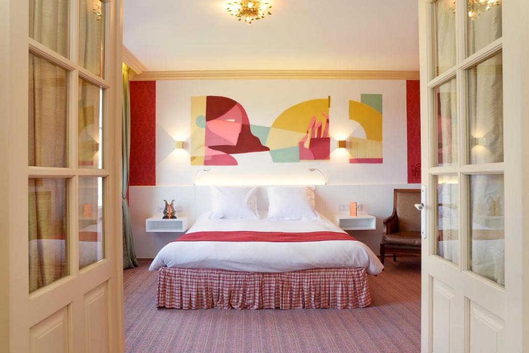 Photo of Bedroom in Chateaubernard