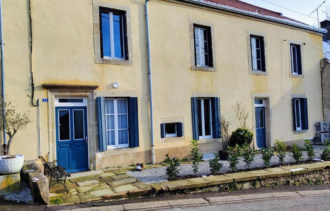 Photo of Buildings in Melay