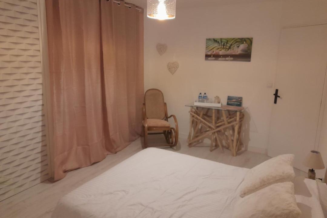 Photo of Bedroom in Saint-Lormel