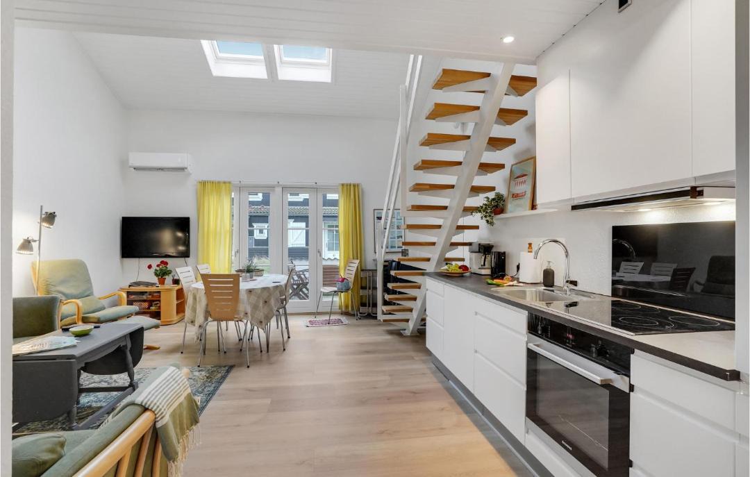 Photo of Others in Agger