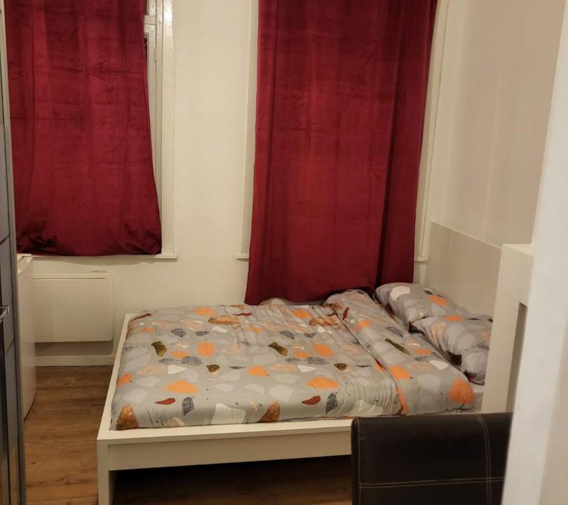 Photo of Bedroom in Saint-Omer