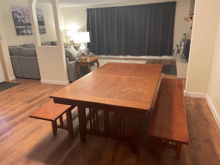 Photo of Others in Lakeview