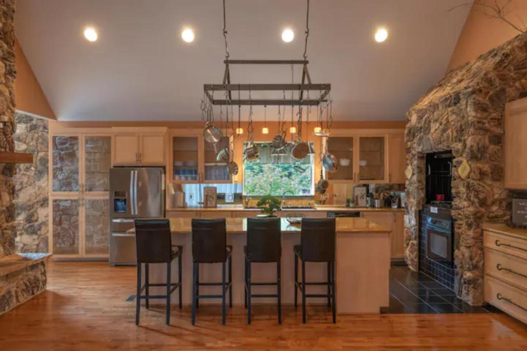 Photo of Kitchen in Elliottsburg