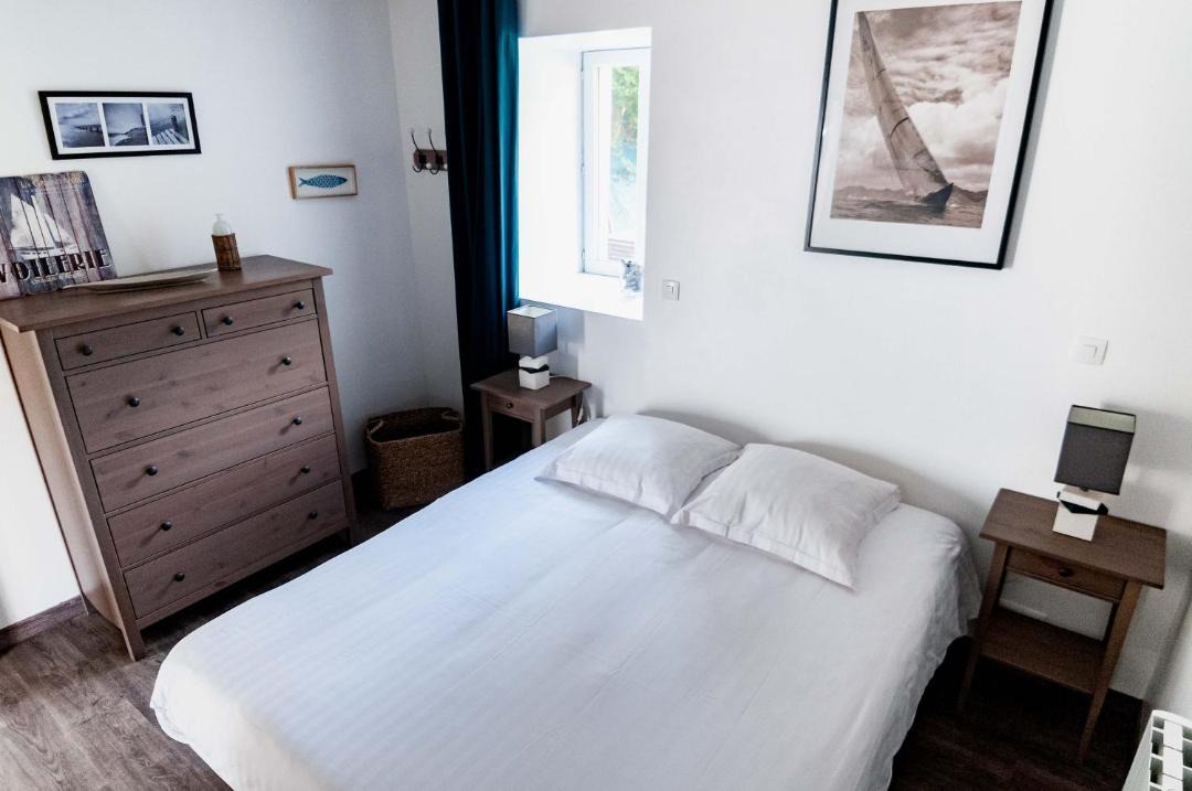 Photo of Bedroom in Isigny-sur-Mer