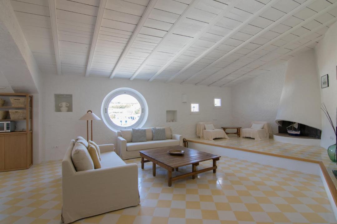 Photo of Livingroom in Portlligat