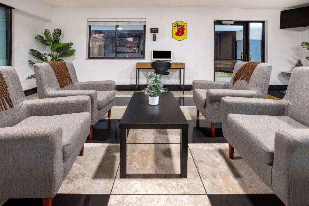 Photo of Livingroom in Villa Rica