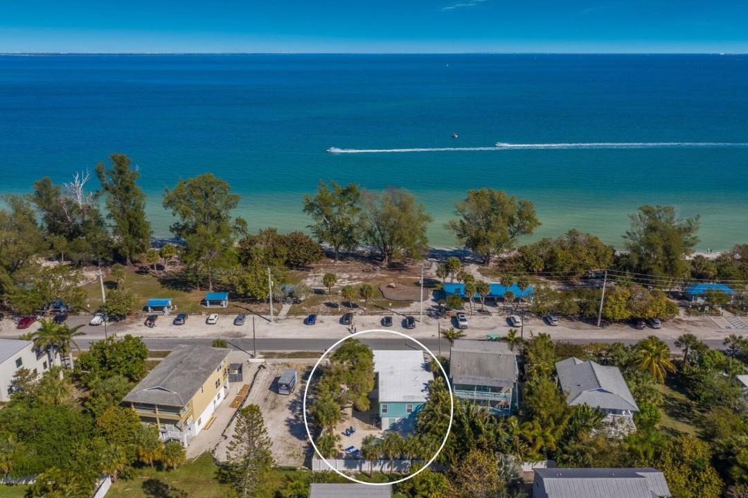 Photo of Others in Anna Maria