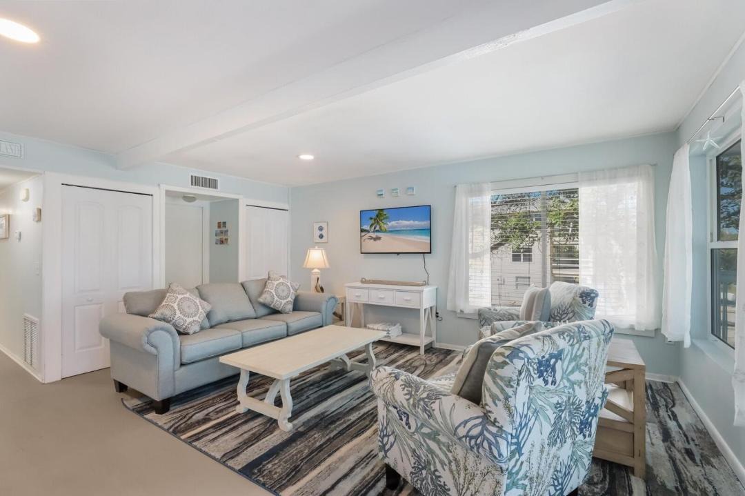 Photo of Livingroom in Anna Maria