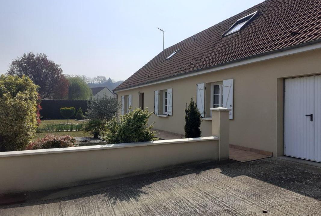 Photo of Others in Dollon