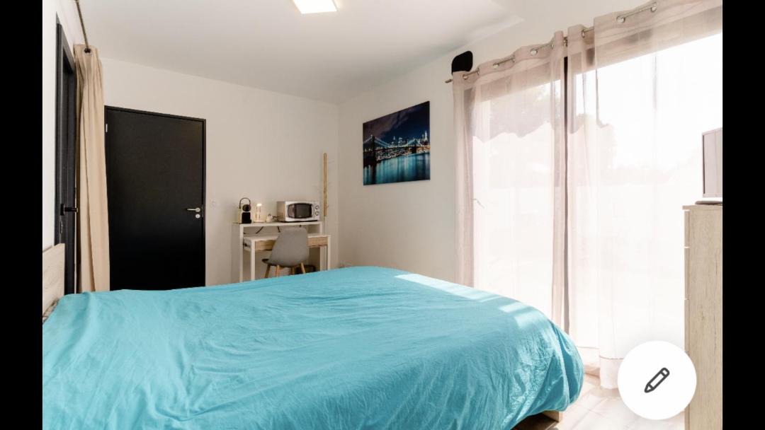 Photo of Bedroom in Cornebarrieu