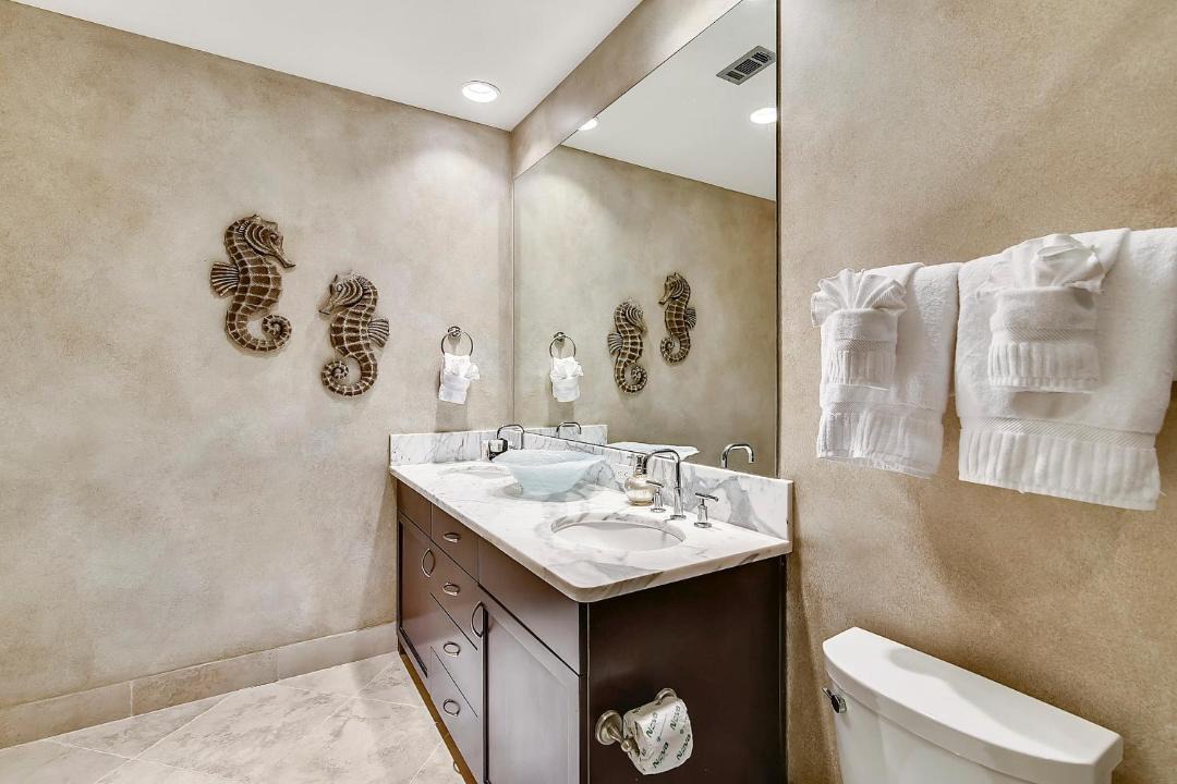 Photo of Bathroom in Galveston County