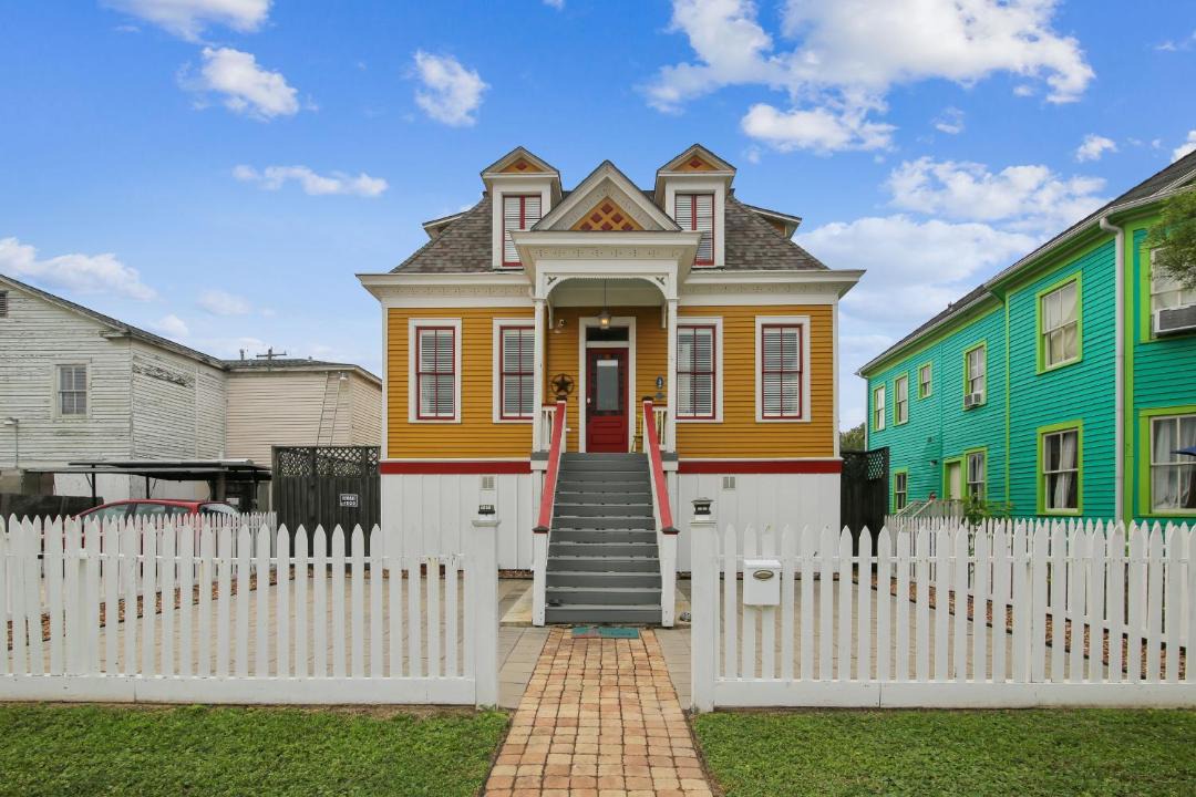 Photo of Buildings in San Jacinto