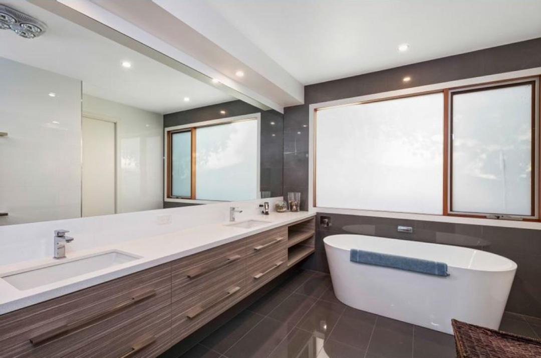 Photo of Bathroom in Rosebud