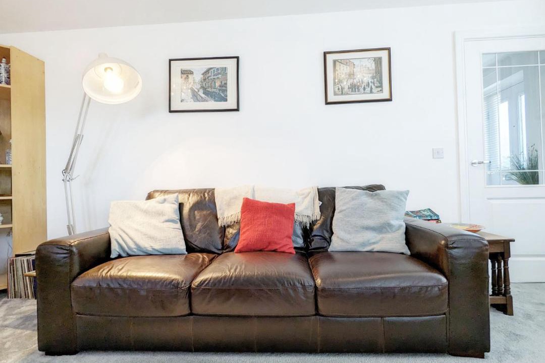 Photo of Livingroom in Ford