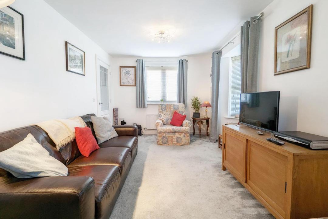 Photo of Livingroom in Ford