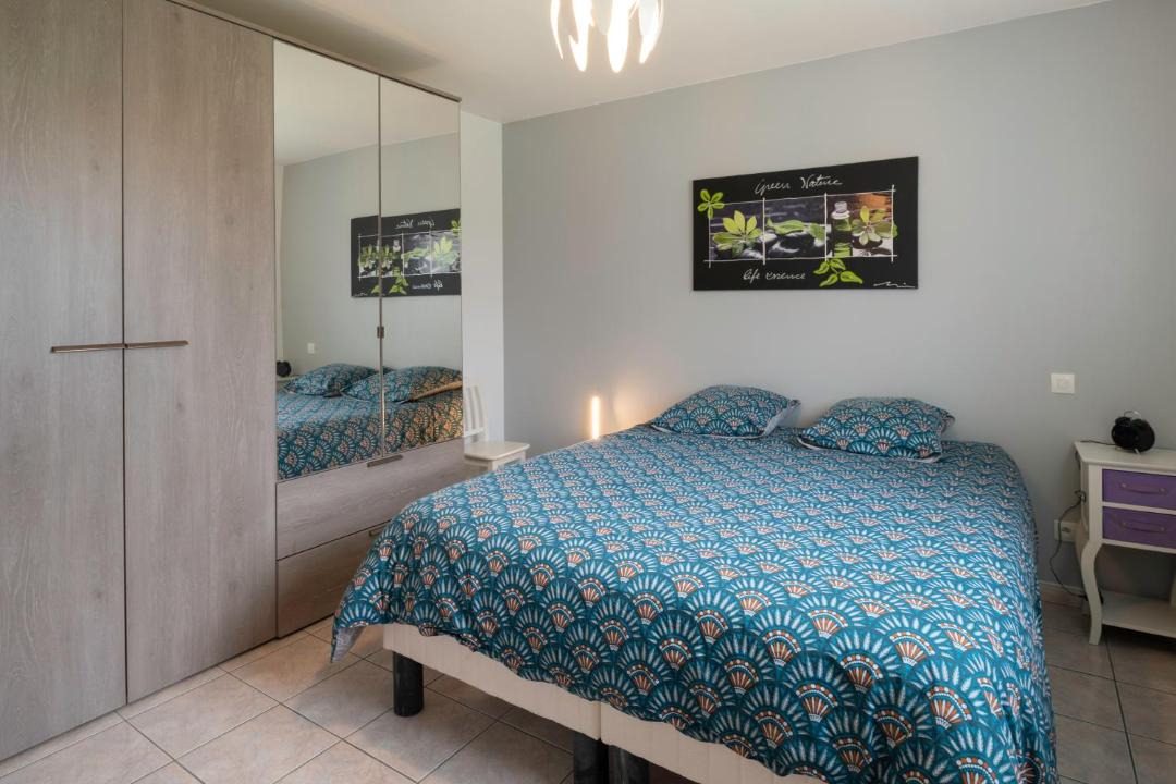 Photo of Bedroom in Golfech