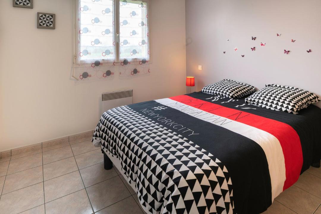 Photo of Bedroom in Golfech