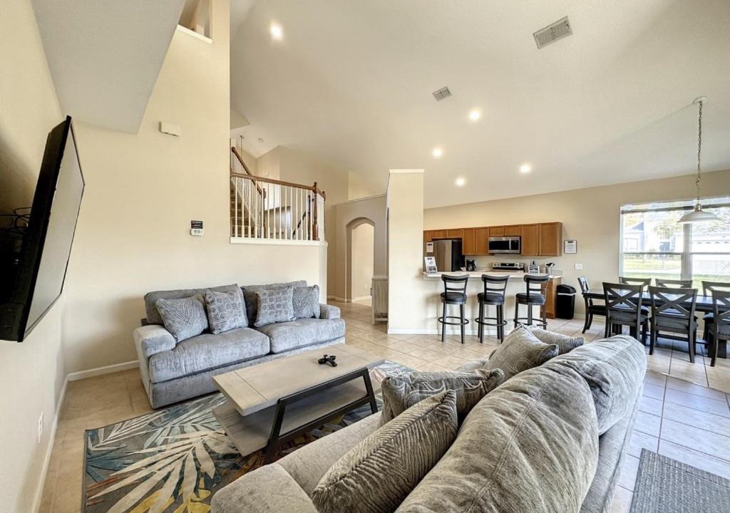 Photo of Livingroom in Windsor Palms