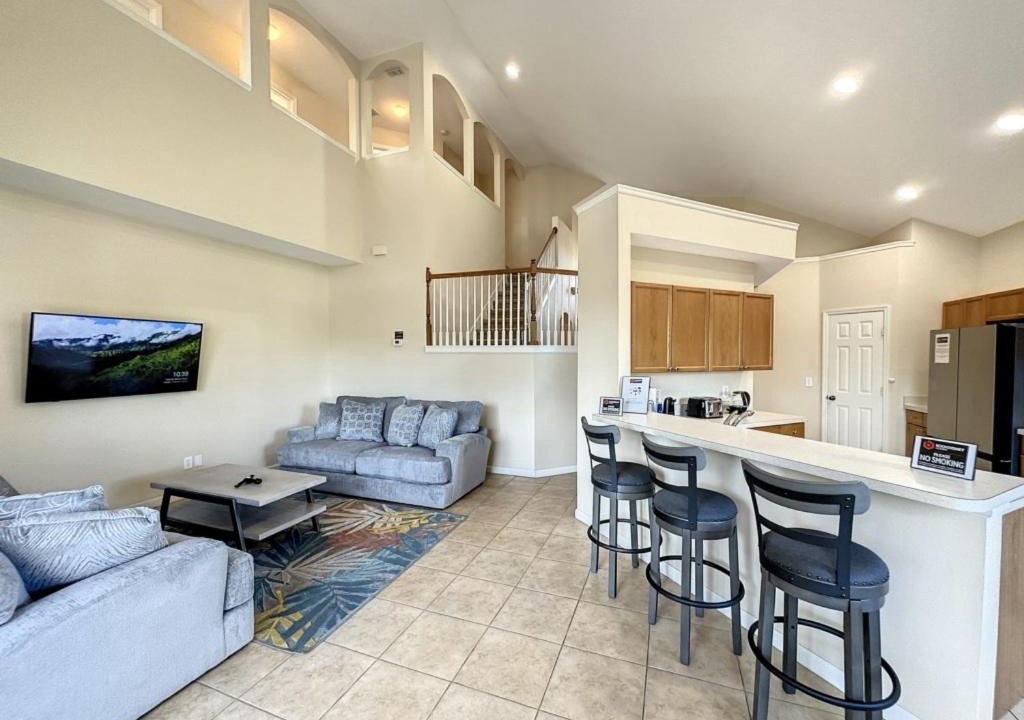 Photo of Livingroom in Windsor Palms
