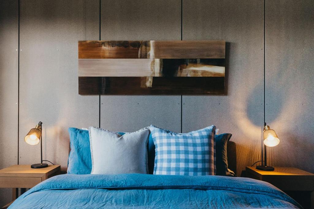 Photo of Others in New Gisborne