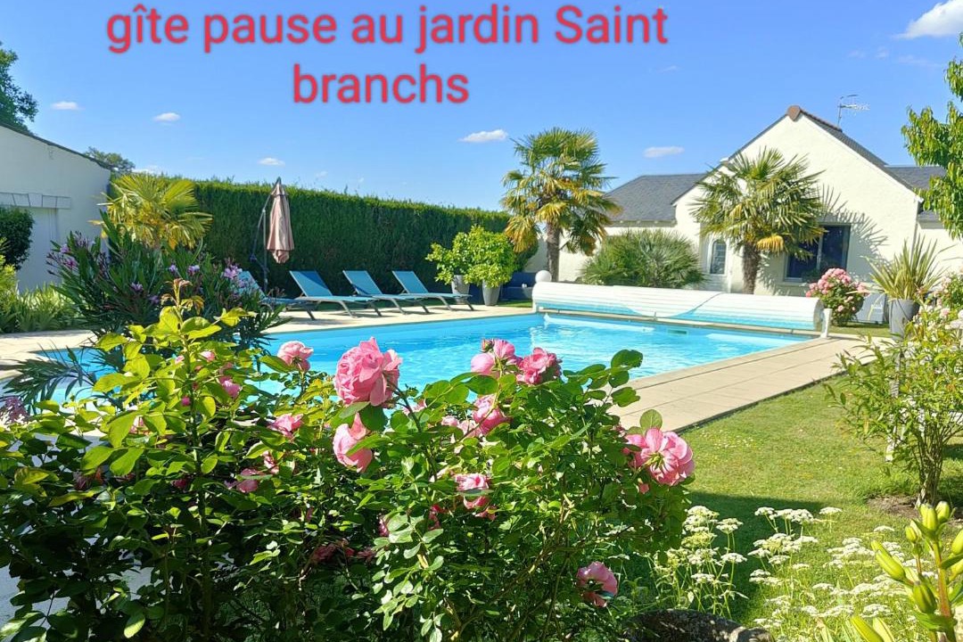 Photo of Others in Saint-Branchs