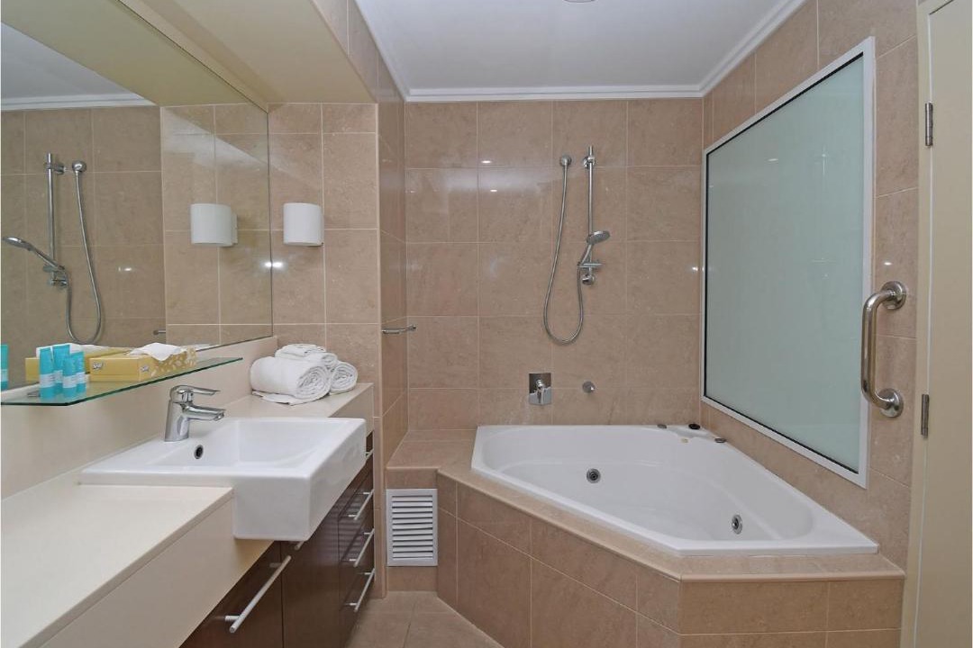 Photo of Bathroom in Urangan